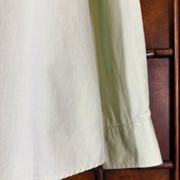 Izod Light Green Wrinkle Free 100% Cotton Button Down Shirt - Picture 7 of 11